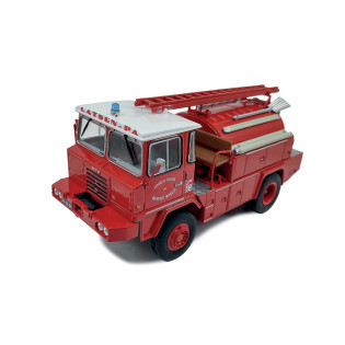 Camion-citerne lourd pour feux de forêts Berliet GBK 18 4x4 (1961)