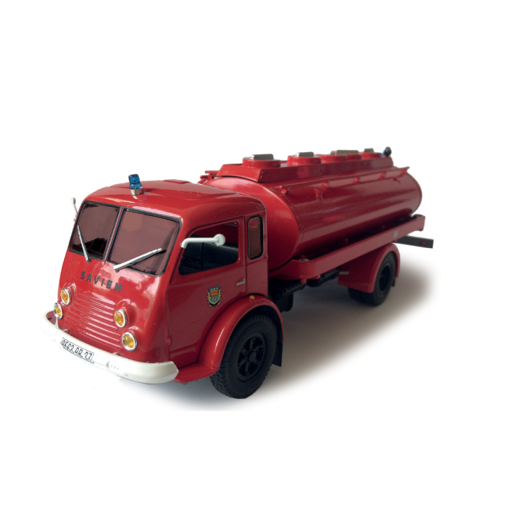 Le camion-citerne de grande capacité Saviem « Tancarville » des sapeurs-pompiers de l’Eure
